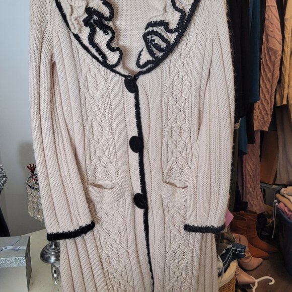 Bohemian style sweater - Picture 2 of 2
